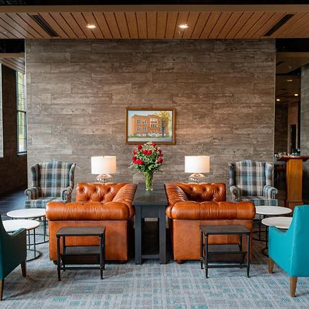 The Schoolhouse Hotel وايت سولفور سبرينغز المظهر الخارجي الصورة